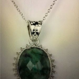 Beautiful women’s white gold 30.15 CTW Emerald 18 inch Designer Necklace